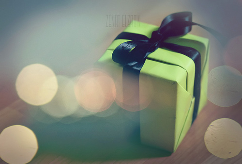 Why spray tan solution makes for the perfect gift